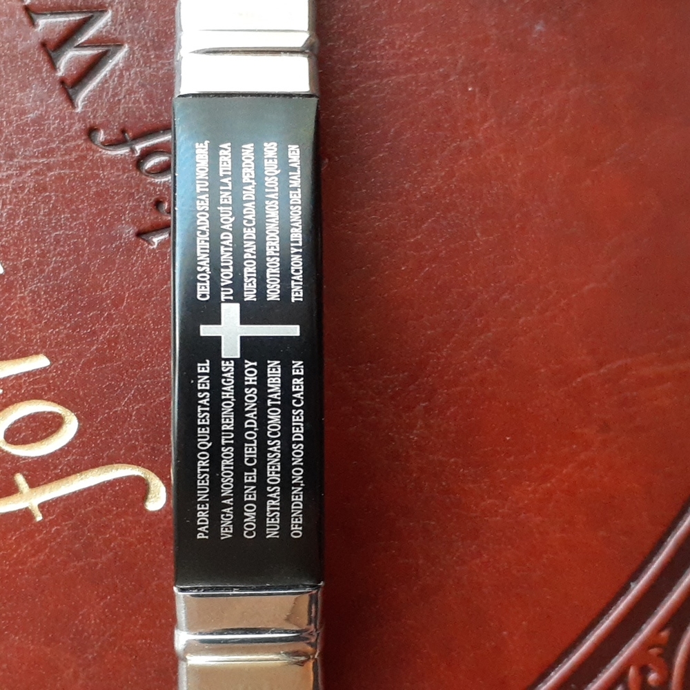Cross bracelet w/ Spanish Lord's prayer